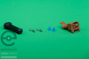 Stecker 2-polig, L- & LE- Jetronic & Motronic, Einspritzanlage, Farbe: braun, mit Dichtungskappe
