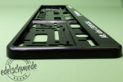 2er- Set edelschmiede Kennzeichenhalter "alt, aber leider geil", in 46 & 52cm Breite